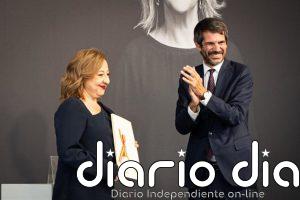 Carmen Machi ensalza el "universo femenino de la mujer madura" en el Premio Nacional: "Interesa, y mucho"