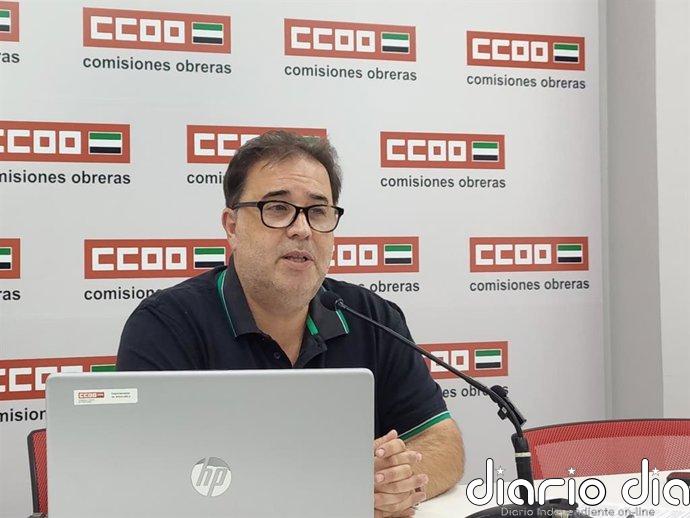 CCOO Extremadura apuesta por reducir las pantallas en las aulas para revertir los datos del informe PISA