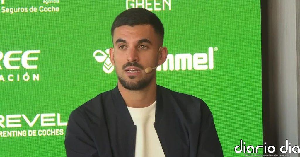 Ceballos: "Vuelvo a mi casa porque el Betis nunca ha salido de mí"