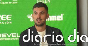 Ceballos: "Vuelvo a mi casa porque el Betis nunca ha salido de mí"