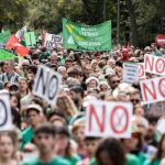 Cerca de 10.000 personas toman las calles de Madrid en defensa de la Educación pública antes de la huelga indefinida