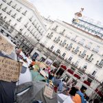 Cientos de manifestantes pasan su primera noche en Sol por la Vivienda: "Que esto salga bien depende de nosotros"
