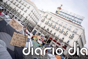 Cientos de manifestantes pasan su primera noche en Sol por la Vivienda: "Que esto salga bien depende de nosotros"