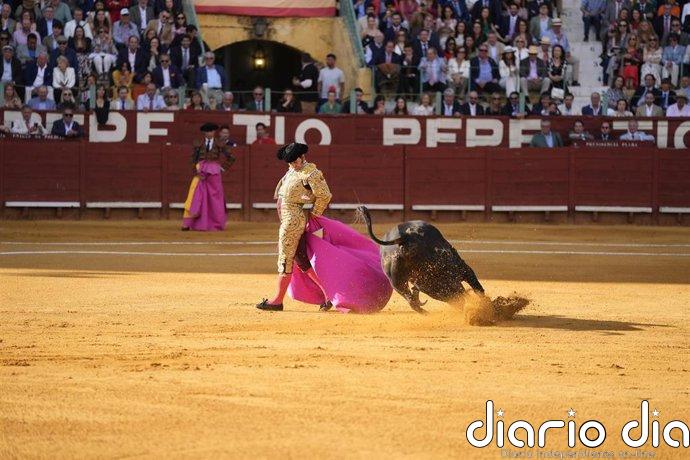 Clara Lago, Carlos Bardem o Rosa Montero piden a Sánchez libertad de conciencia para diputados del PSOE sobre los toros