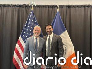 Collboni anuncia en Nueva York que Barcelona abrirá tiendas asequibles con alimento fresco en 2027