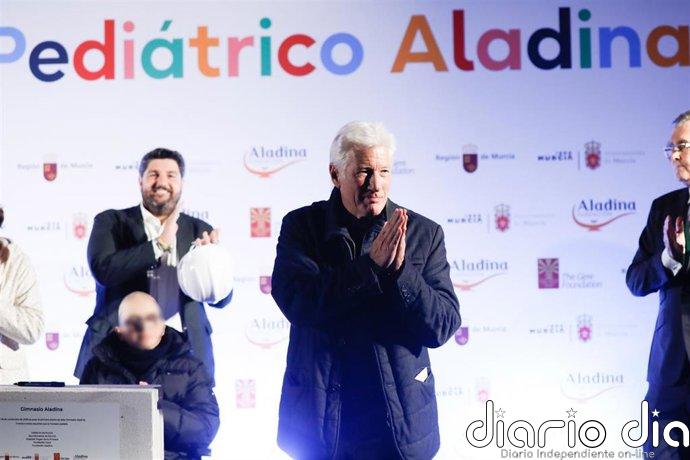 Comienzan en La Arrixaca las obras del gimnasio para niños con cáncer apadrinado por Richard Gere