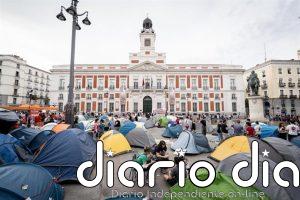 Comunidad acusa a Interior de permitir la acampada de Sol y "lavarse las manos" al pedir que desaloje Policía Municipal