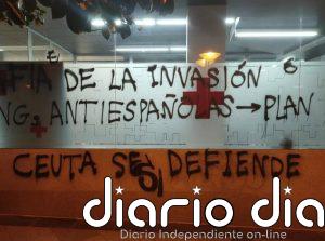 Convocan concentración el viernes ante la sede de Cruz Roja en Ferrol tras el ataque con pintadas