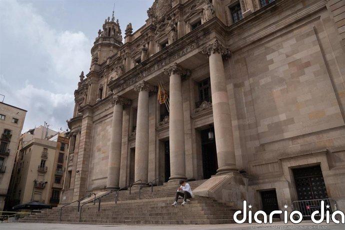 Correos gestiona el pago de 42.401 tasas, tributos y recibos en Catalunya en el primer semestre