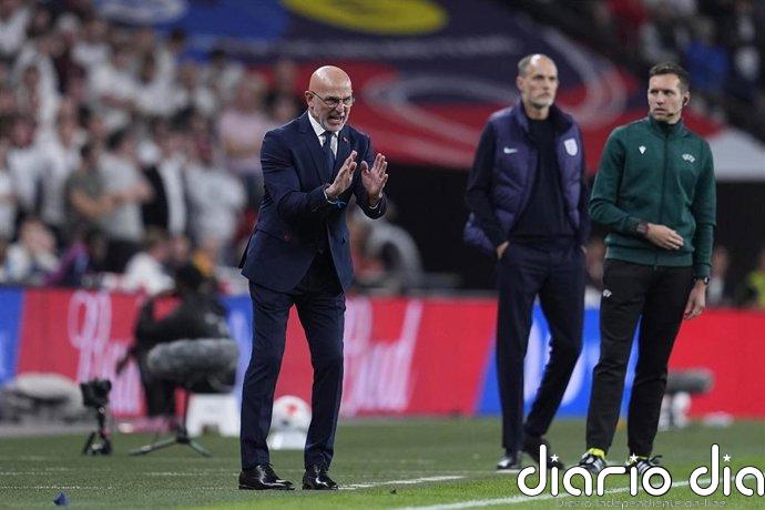De la Fuente: "Estos futbolistas tienen ganas de crecer y crecer y seguir creciendo siempre"