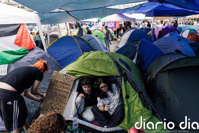 'Decreto Maricarmen': qué es y qué piden en la acampada de la Puerta del Sol