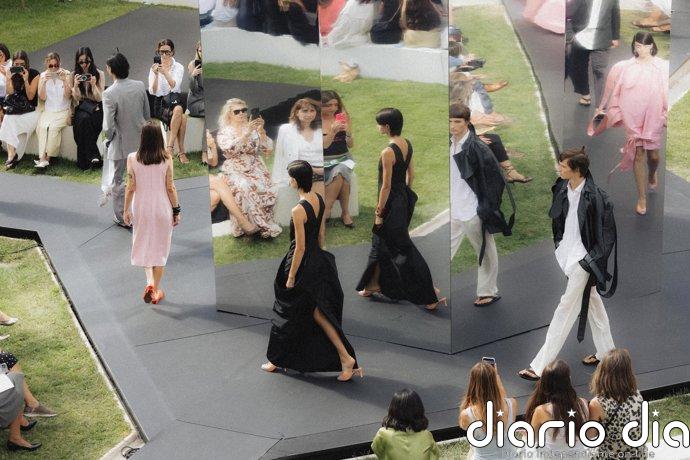 Del pecado al éxtasis: Baro Lucas conquista la MBFWM con una colección inspirada en 'El jardín de las delicias'
