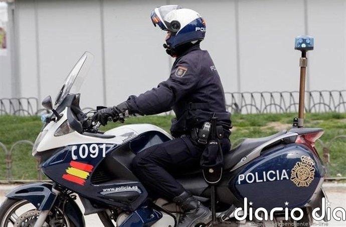 Detenido en Valladolid con un permiso de conducir falso de otro país cuando circulaba con sobrecarga