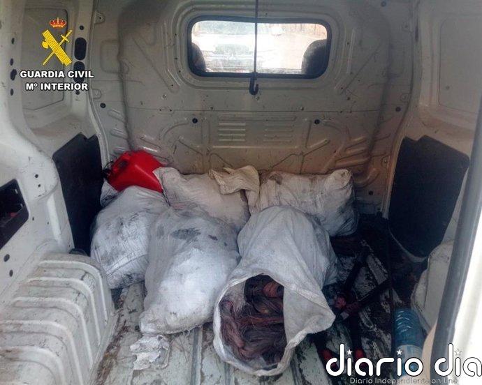 Dos detenidos por robar 100 kilos de cobre e intentar huir de la Guardia Civil en Astorga (León)