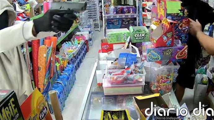 Dos detenidos por un violento atraco a punta de pistola en un establecimiento de Los Palacios (Sevilla)