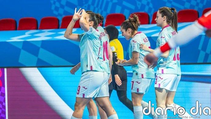 El 31,8% de las jugadoras españolas de primera división de fútbol sala cobra menos de 500 euros al mes, según un estudio
