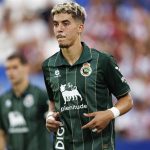 El Alavés encaja su primera derrota ante un Racing liderado por Zabiri