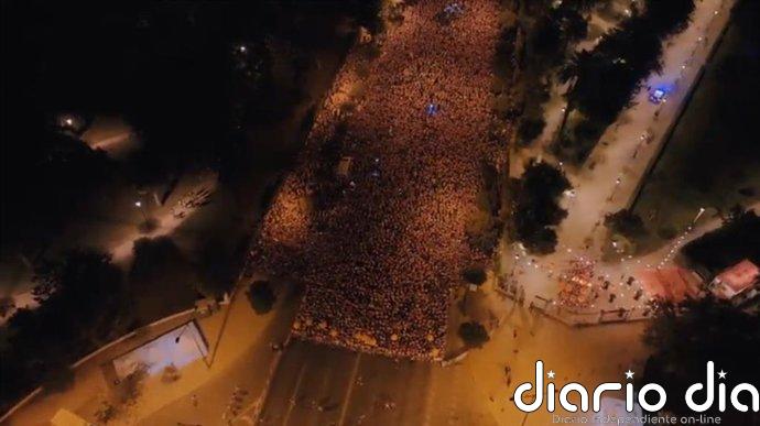 El alcalde de Sevilla agradece a los 26.000 participantes de la "inolvidable" Carrera Nocturna del Guadalquivir KH-7