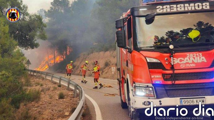 El alcalde de Tuéjar lamenta el incendio: "Nos quema por dentro a todos los que vivimos en estas zonas"