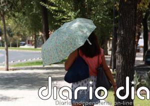 El ambiente caluroso seguirá esta semana, con cerca de 40ºC en sur peninsular, pero el domingo llegarán las lluvias