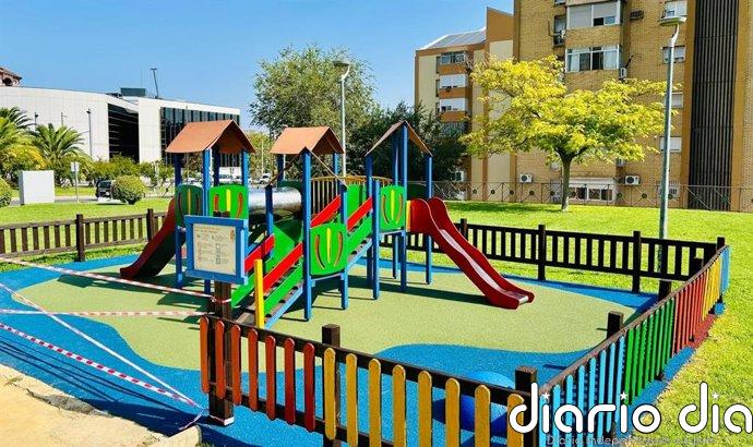 El Ayuntamiento de Jaén avanza en la renovación y conservación de los 74 parques infantiles con atención exclusiva