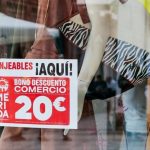 El Ayuntamiento de Mérida recupera los bonos de 20 euros al comercio y las ayudas para el empleo de autónomos y pymes