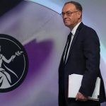 El Banco de Inglaterra mantiene tipos al 3,75% mientras el resto de grandes bancos centrales sube las tasas