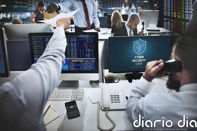 El Cyber Resilience Act obliga desde este viernes a notificar ciberataques: así es el papel de las empresas