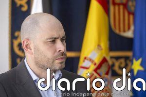El delegado del Gobierno ceutí niega haber tenido información previa a la entrada masiva tras denunciarlo Manos Limpias