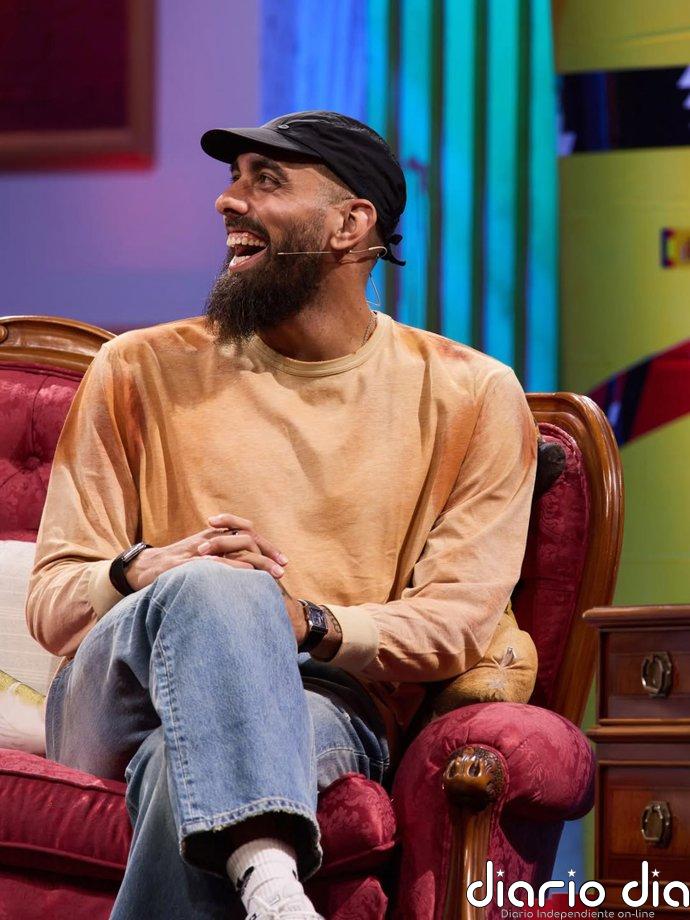 El detalle del look de Borja Iglesias en 'La Revuelta' que cambia por completo su aire 'relaxed'