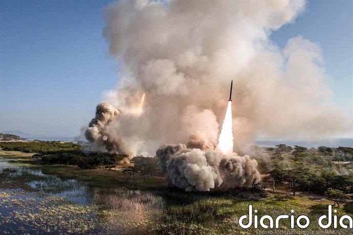 El Ejército norcoreano afirma haber realizado maniobras con artillería y misiles de largo alcance