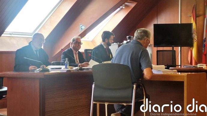 El expedáneo de Fontibre asegura que no se quedó "ni un euro" y el fiscal rebaja a 4 años la petición de cárcel