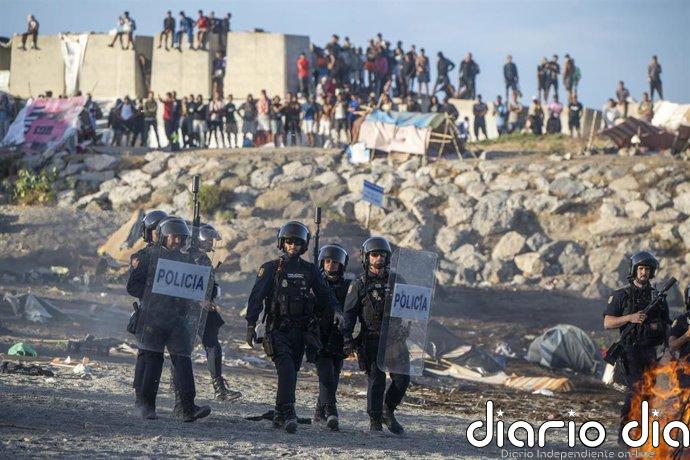 El Gobierno aprueba 15 millones para gratificaciones de policías y guardias civiles desplegados en Ceuta