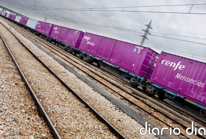 El Gobierno autoriza el convenio entre Defensa y Renfe para transportar mercancías y personal por 110 millones