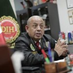 El Gobierno de Perú cambia de puesto al mando policial acusado por la candidata presidencial asesinada de dar la orden