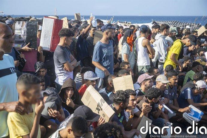 El Gobierno empieza a habilitar un nuevo campamento de acogida en 'cuesta de Caballería" para entre 500 y 700 personas