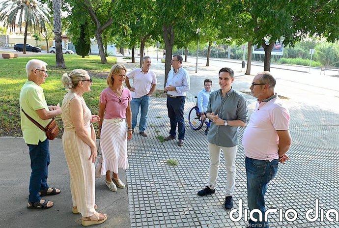 El Gobierno local de Jerez actuará en mejorar acerados, reasfaltar y poda en zona de La Canaleja