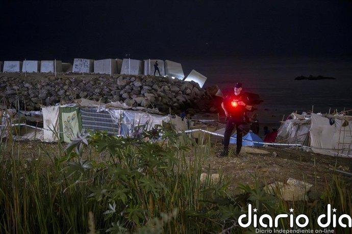 El Gobierno quiere expulsar a migrantes de Ceuta que considere "violentos" o "amenazantes" aunque hayan solicitado asilo