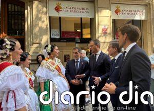 El Gobierno regional destaca el papel de la Casa Regional de Barcelona durante el pregón de las Fiestas de la Fuensanta