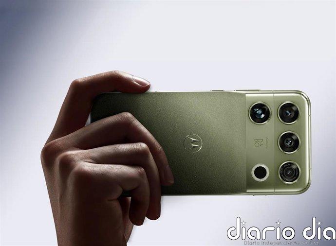 El móvil más premium de Motorola llega presume de Snapdragon 8 Elite Extreme Gen 6 y audio afinado por Bang & Olufsen
