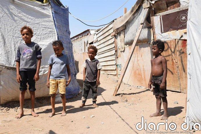 El número de desplazados en Yemen se duplica tras la ofensiva hutí en el suroeste del país