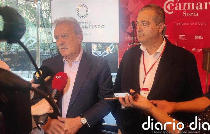 El periodista Manuel Campo Vidal asegura que "con más comunicación se ahorrarían conflictos en las empresarias"