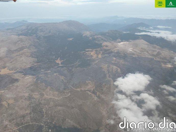 El Plan Infoca da por estabilizado el incendio forestal de Igualeja (Málaga)