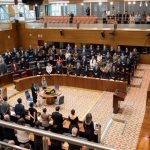 El portavoz de Ayuso comparece sobre el ático este jueves en el Pleno con la oposición reclamando la documentación