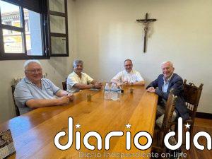 El presidente de Cáritas Española visita la sede de la entidad riojana