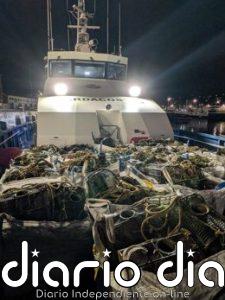 El Servizo de Gardacostas de Galicia retira más de 1.000 nasas e incauta 286 kilos de marisco en una semana