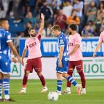 El Valencia resucita sin Corberán y el Rayo se despide con victoria de Butarque