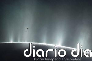Encélado, la luna de Saturno, abre nuevas perspectivas en la búsqueda de vida en el espacio