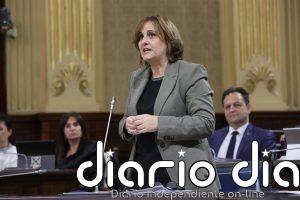 Estarellas carga contra la política migratoria de Sánchez y defiende que "Europa no es el problema"