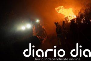 Extinguido el incendio forestal de Calvos de Randín (Ourense), que calcinó 518 hectáreas